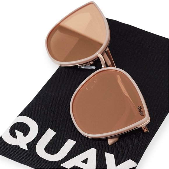QUAY Flat Out Sunglasses Fawn Frame Fawn Mirror Lenses Oversized NWT - Picture 3 of 10